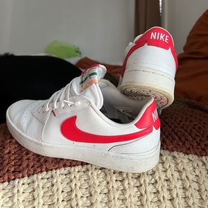 Nike Court Vision Low Red Swoosh